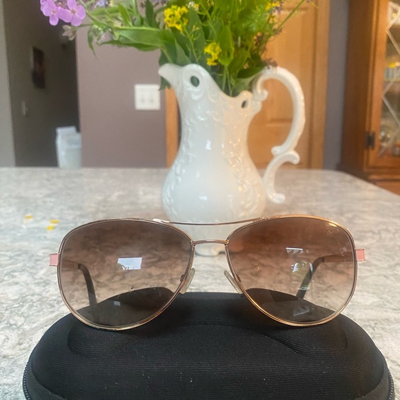 Juicy Couture Accessories - Juicy Couture sunglasses JU 554/S Rose gold